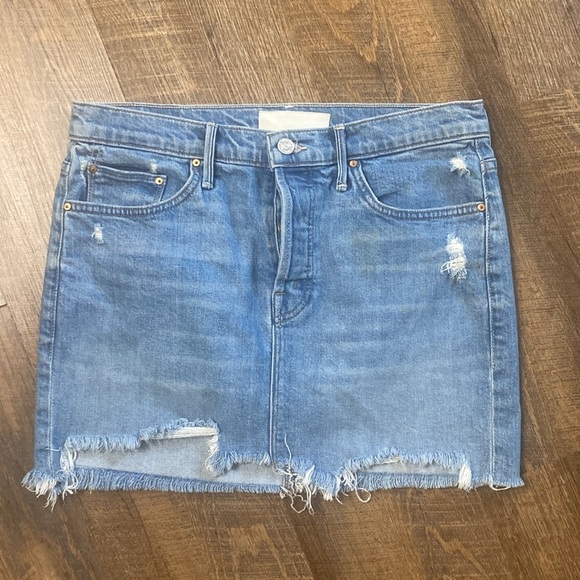 Mother The Vagabond Mini Fray Destroyed Bills Light Wash Distressed Button Fly - Picture 6 of 11